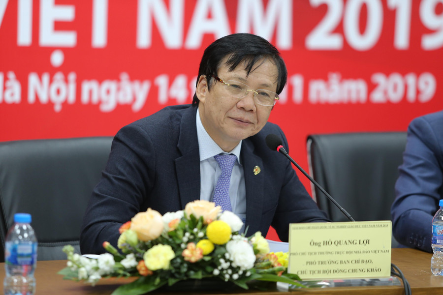 Ông Hồ Quang Lợi – Phó Chủ tịch thường trực Hội Nhà báo Việt Nam giải đáp các vấn đề phóng viên quan tâm.