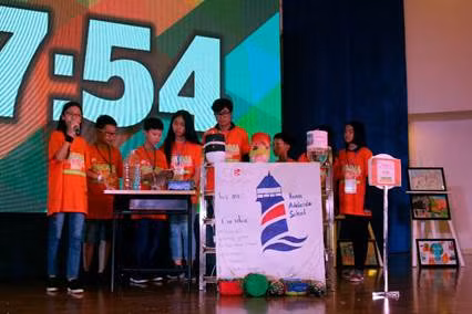 Trường Hà Nội Adelaide thiết kế hệ thống trồng rau sạch tại nhà với công cụ hỗ trợ là hệ thống tưới nước 2 tầng, có sử dụng cảm biến độ ẩm, với mục tiêu khuyến khích mọi người trồng rau sạch tại nhà nhiều hơn (giải khuyến khích) Trường Hà Nội Adelaide thiết kế hệ thống trồng rau sạch tại nhà với công cụ hỗ trợ là hệ thống tưới nước 2 tầng, có sử dụng cảm biến độ ẩm, với mục tiêu khuyến khích mọi người trồng rau sạch tại nhà nhiều hơn (giải khuyến khích)