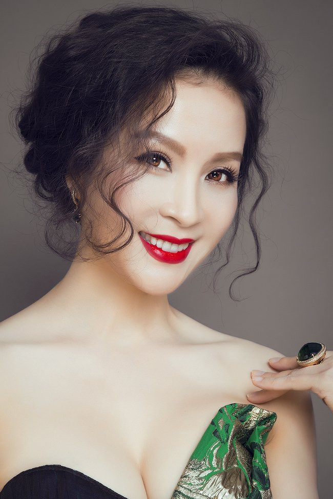 Nhan sắc  nhan sac