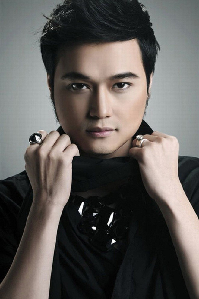 Lý do sao Việt rút lui khỏi showbiz