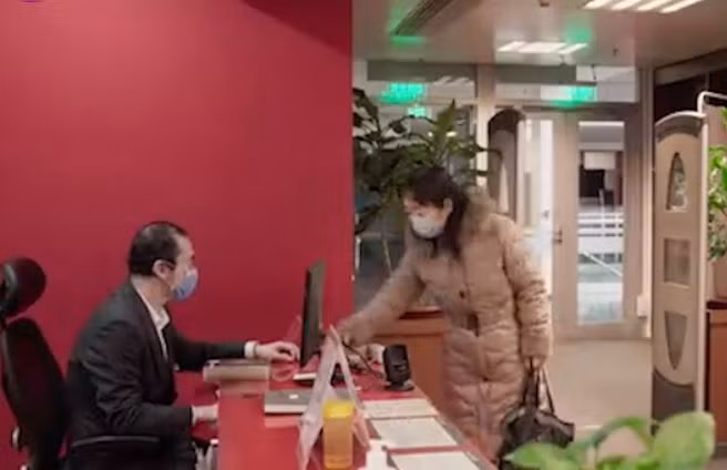 Làm việc ở thư viện hơn chục năm, anh Gu có cơ hội chứng kiến nhiều nhóm độc giả khác nhau.