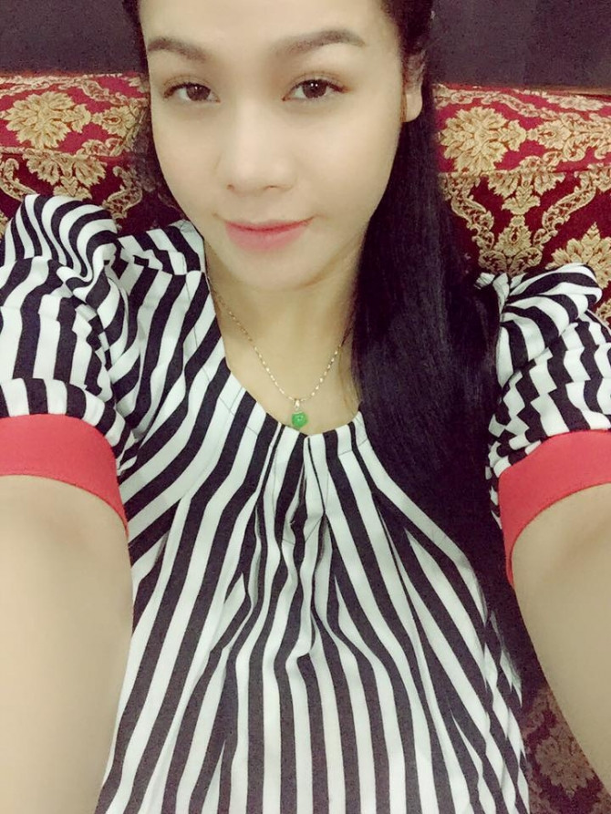 Bất ngờ với ảnh bầu 9 tháng của Nhật Kim Anh - Ảnh 2 Bất ngờ với ảnh bầu 9 tháng của Nhật Kim Anh - Ảnh 2