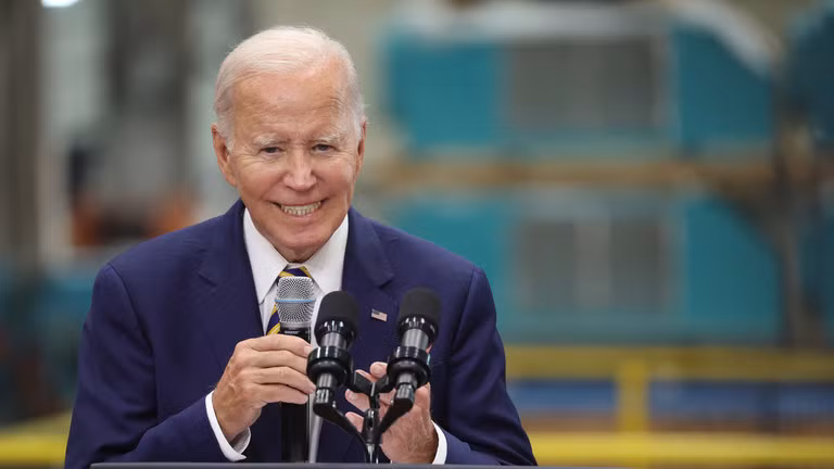 Cựu Bác sĩ Nhà Trắng đề nghị kiểm tra chất kích thích thần kinh với ông Biden trước tranh luận Biden - Trump.