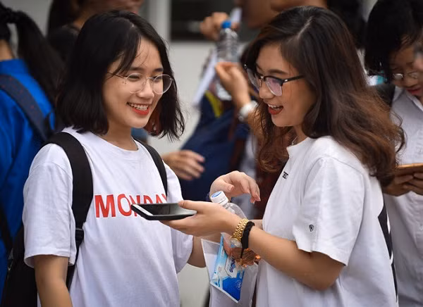 Lưu ý thí sinh từ đề tham khảo tiếng Anh thi THPT quốc gia