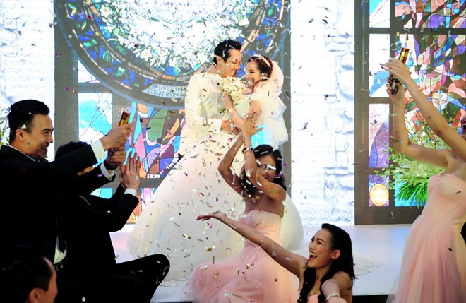 Chồng Việt kiều hứa làm mọi thứ để chiều lòng Trúc Diễm