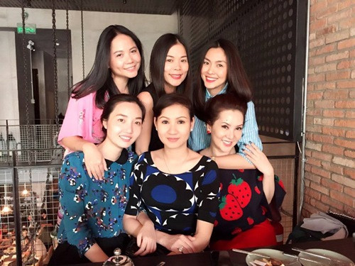 Hà Tăng giấu bụng bầu khi tiếp đón Thu Minh - 1