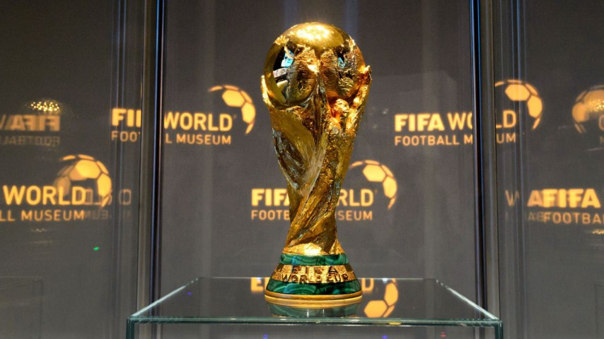 World Cup đang được tổ chức theo chu kỳ 4 năm/lần. World Cup đang được tổ chức theo chu kỳ 4 năm/lần.