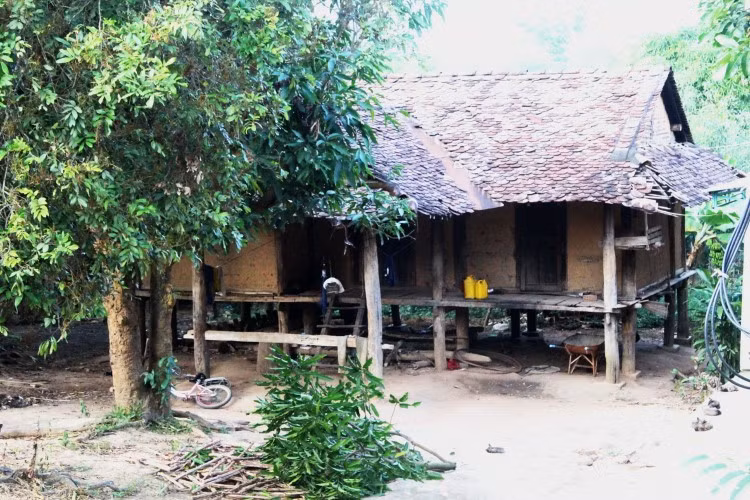 Một ngôi nhà của người dân.