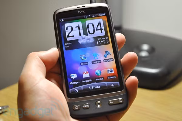 5 chiếc điện thoại hàng triệu người từng si mê 