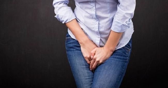 Thói quen nhịn tiểu: Hàng loạt tác hại đáng sợ đang chờ bạn đấy! ảnh 2