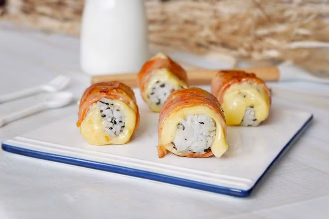 Bữa sáng ngon lạ với món cơm cuộn mới toanh siêu hấp dẫn ảnh 3