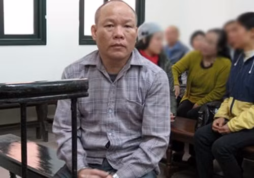 Nữ giám đốc thoát chết xin giảm án cho thủ phạm