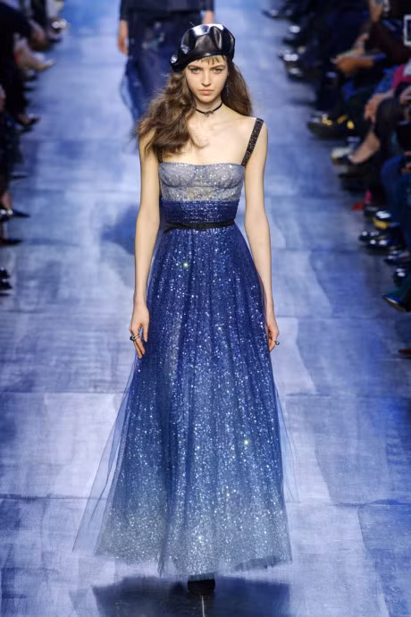 Cam hung vay cuoi lang man tu san dien thoi trang 2017 - Anh 7