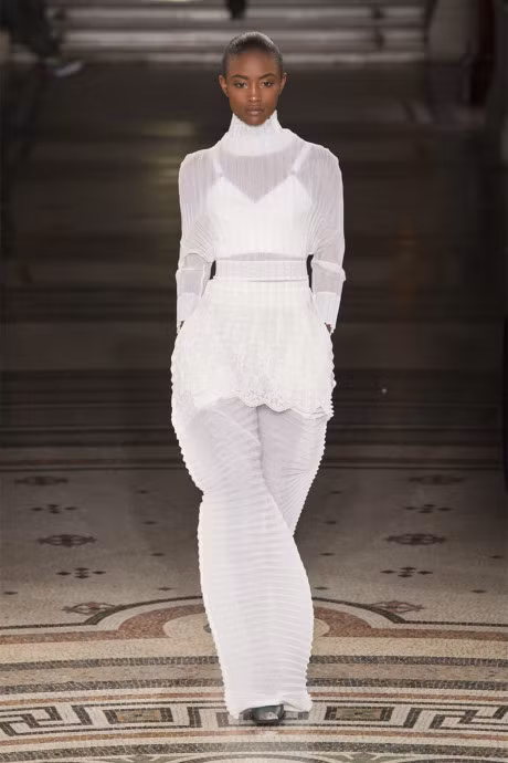 Cam hung vay cuoi lang man tu san dien thoi trang 2017 - Anh 14