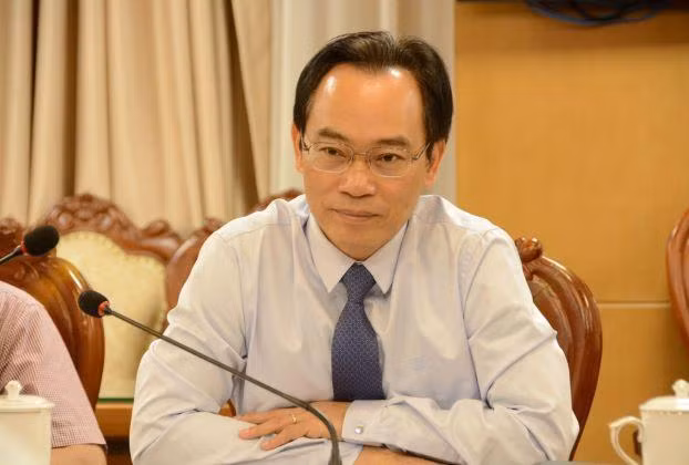 Thứ trưởng Bộ GD&ĐT Hoàng Minh Sơn phát biểu tại buổi làm việc.