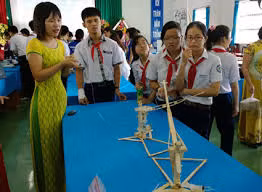 Có chế độ ưu tiên cho học sinh đạt giải thi khoa học kỹ thuật cấp cơ sở