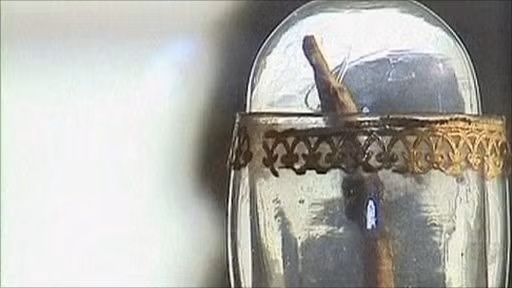 Chuyến lưu lạc ly kỳ của ngón tay nhà thiên văn Galileo ảnh 4