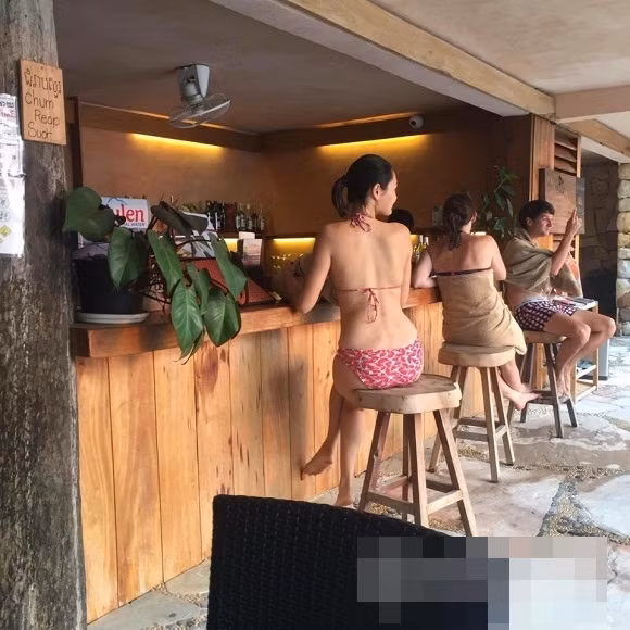 Bỏ showbiz, Hoa hậu Hương Giang hạnh phúc không kém Hà Tăng