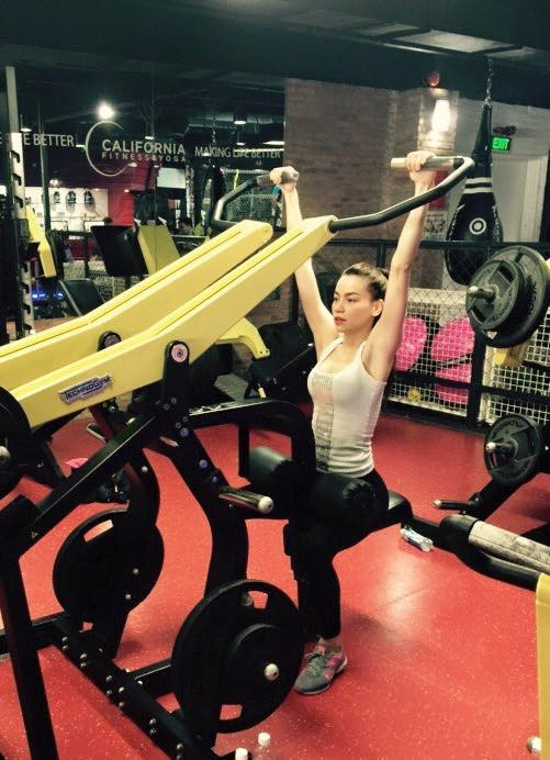 Hà Tăng, Hà Hồ, Kỳ Duyên tập gym cũng khiến người nhìn... bỏng mắt ảnh 6 ha tang, ha ho, ky duyen sexy bong mat o phong tap - 6