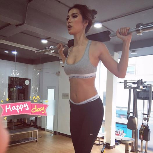 Hà Tăng, Hà Hồ, Kỳ Duyên tập gym cũng khiến người nhìn... bỏng mắt ảnh 16 ha tang, ha ho, ky duyen sexy bong mat o phong tap - 16