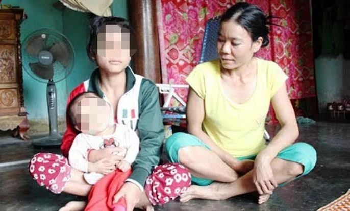Nữ sinh THPT bị gia đình ép về quê... cưới chồng