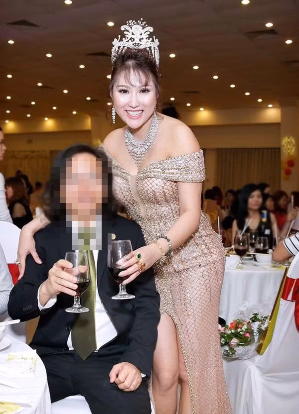 nhu vac ca tu trang suc len nguoi, phi thanh van mai chang nhan ra loi co ban nay - 1