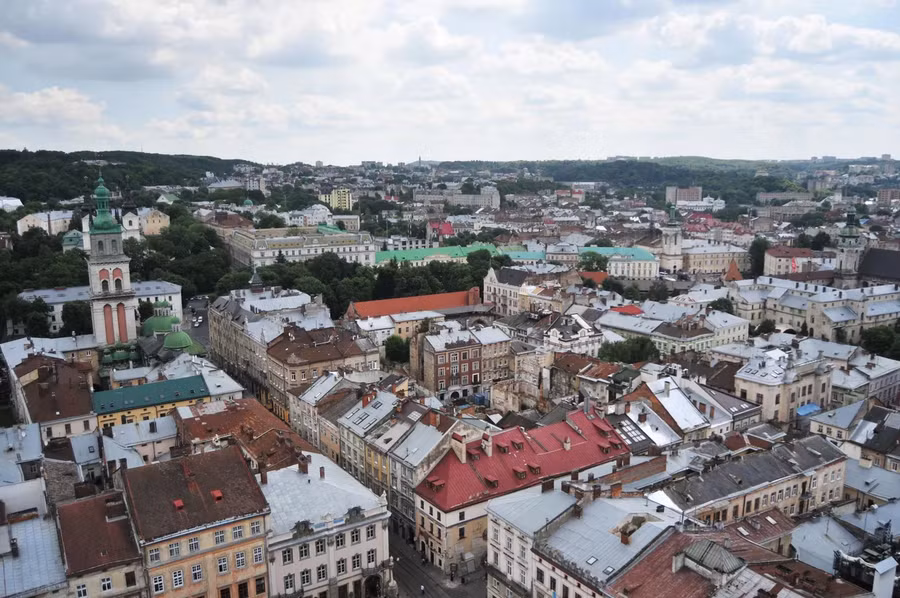 Ukraine định tư nhân hóa các cơ sở công nghiệp cho Ba Lan. 