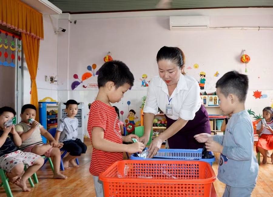 Bình Định tích cực với các công tác triển khai sữa học đường trong năm học mới ảnh 4