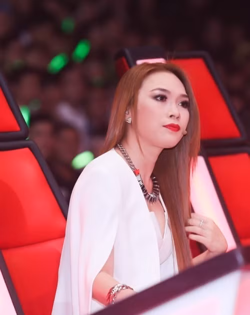 Showbiz Việt và scandal ‘chấn động’ nhất năm 2015 - Ảnh 11 Showbiz Việt và scandal ‘chấn động’ nhất năm 2015 - Ảnh 11