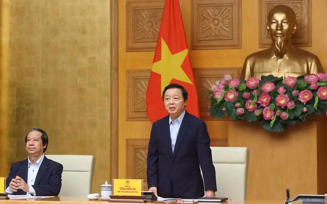 Phó Thủ tướng Trần Hồng Hà nêu rõ, các tiêu chí đánh giá chất lượng, kết quả đạt được trong lĩnh vực giáo dục, đào tạo cần theo thang chuẩn của thế giới - Ảnh: VGP/MK