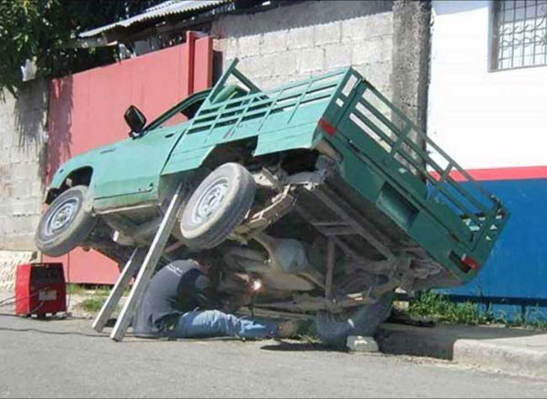 30 hình ảnh chứng minh đàn ông là phái liều 