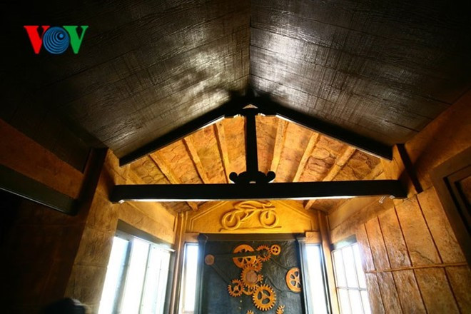 Ngôi nhà đất đỏ độc đáo duy nhất ở Việt Nam