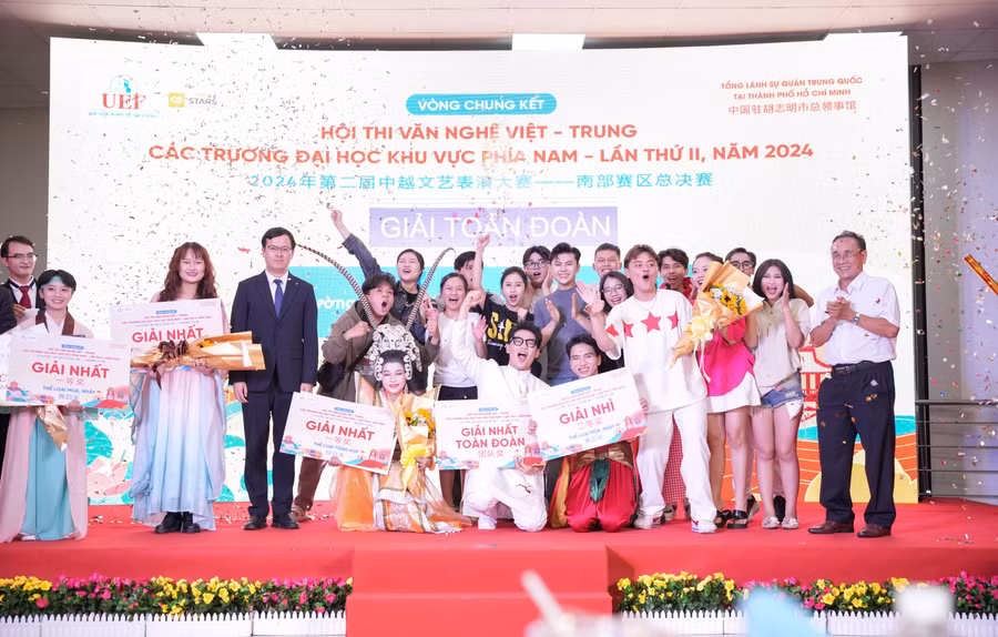 20 đội thi đến từ 15 trường đại học, cao đẳng tham gia chung kết Hội thi Văn nghệ Việt - Trung 2024.