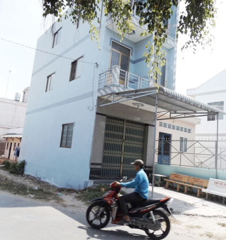 Cảnh sát dỏm giết người tình cướp tài sản lãnh án tử - Ảnh 1 Canh sat dom giet nguoi tinh cuop tai san lanh an tu - Anh 1