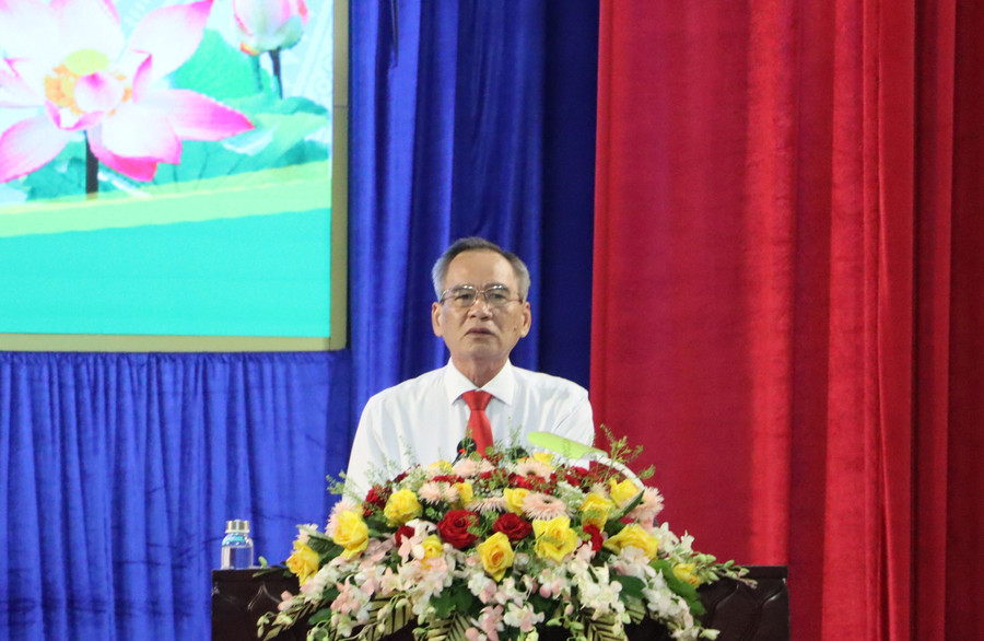 Bí thư Tỉnh ủy Bạc Liêu - Lữ Văn Hùng phát biểu tại hội nghị.
