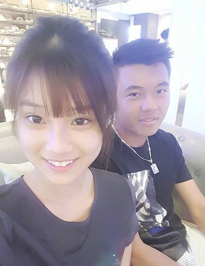 Cả hai biết đến nhau qua người bạn và chỉ mới gặp nhau hai lần. Hoàng Nam kém Hoàng Yến hai tuổi. Ảnh: NVCC. Hoàng Yến Chibi khoe ảnh chụp cùng tay vợt Lý Hoàng Nam