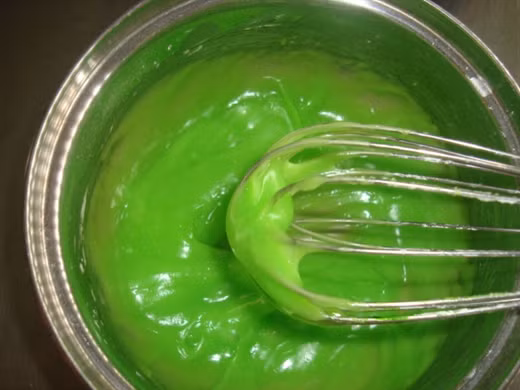 Huong dan lam banh dau xanh la dua ngon khong cuong duoc