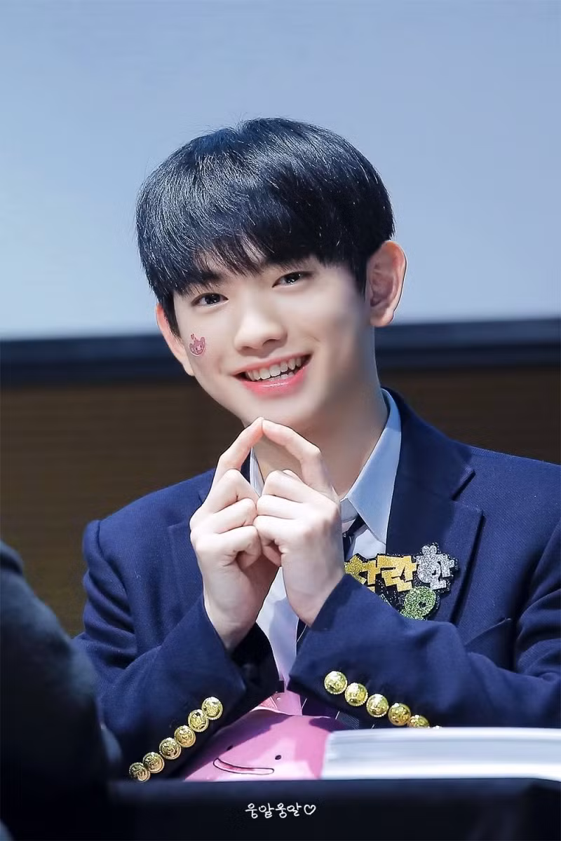 10 sao Hàn từng là Chủ tịch Hội sinh viên ảnh 7