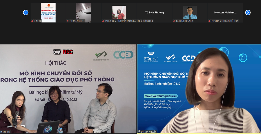 TS Nguyễn Thị Kiều Vân (bên phải ảnh) chia sẻ về chuyển đổi số trong giáo dục. TS Nguyễn Thị Kiều Vân (bên phải ảnh) chia sẻ về chuyển đổi số trong giáo dục.