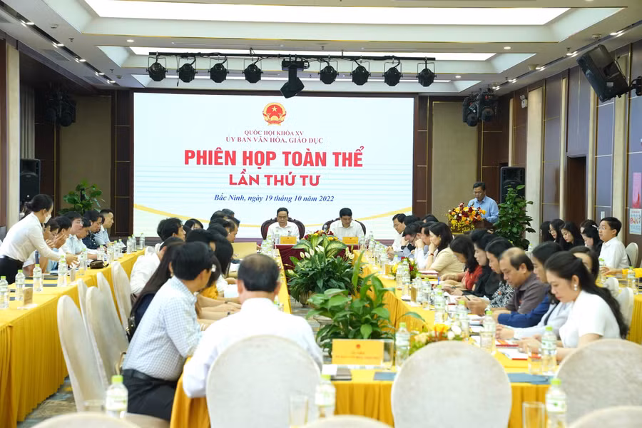 Phiên họp toàn thể lần thứ 4 của Ủy ban Văn hóa, Giáo dục của Quốc hội.