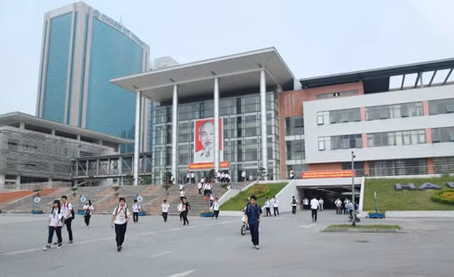 Trường THPT chuyên Hà Nội - Amsterdam. Ảnh: ITN.