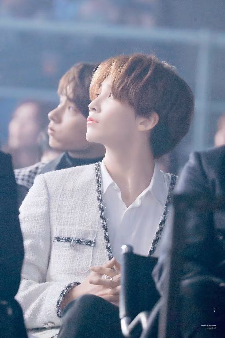 Khoảnh khắc "lột tả" sự khác biệt giữa các idol và diễn viên Hàn Quốc ảnh 2