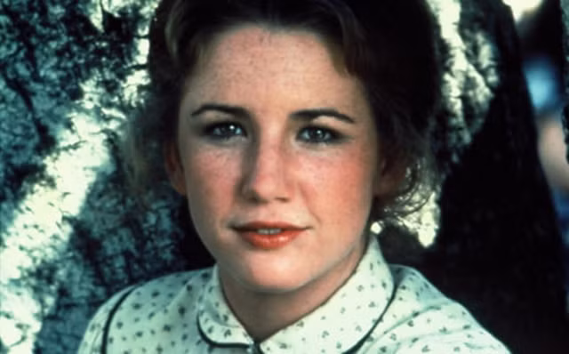  Cô bé Laura của Ngôi nhà nhỏ trên thảo nguyên. 