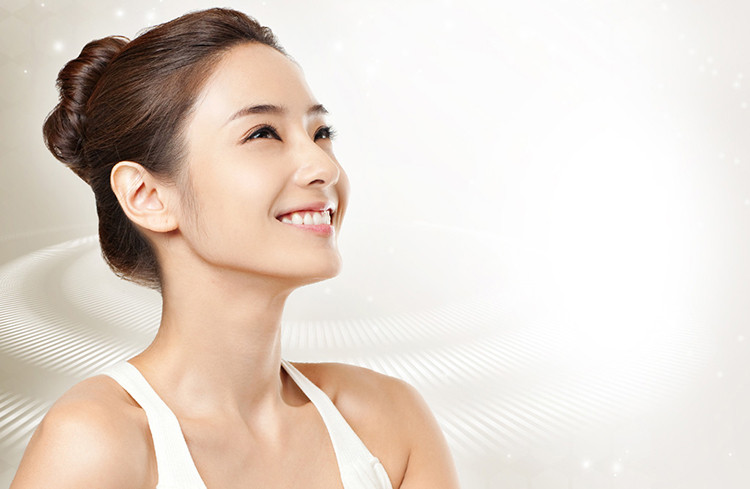 Tốt cho sức khỏe răng miệng:Bạn hãy ăn dưa leo tươi mỗi ngày để giúp răng trắng sáng và chống lại các vi khuẩn xâm nhập, giết chết các vi khuẩn xâm nhập vào răng và nướu, chống lại bệnh hôi miệng hiệu quả. Tốt cho sức khỏe răng miệng:Bạn hãy ăn dưa leo tươi mỗi ngày để giúp răng trắng sáng và chống lại các vi khuẩn xâm nhập, giết chết các vi khuẩn xâm nhập vào răng và nướu, chống lại bệnh hôi miệng hiệu quả.