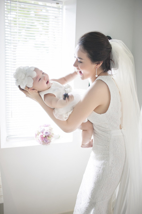 Kiêng cữ sau sinh: Mỹ nhân Việt cả tháng không tắm gội ảnh 4 kieng cu sau sinh: my nhan viet ca thang khong tam goi - 4