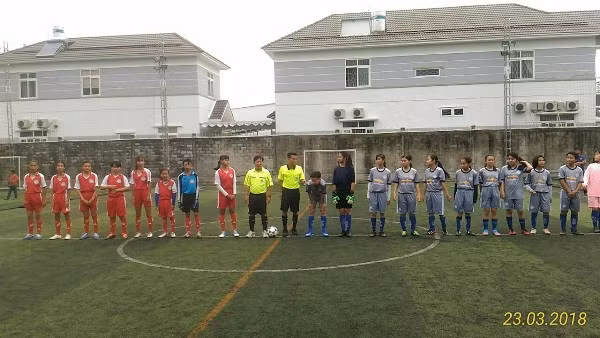 Các vận động viên trước giờ thi đấu Các vận động viên trước giờ thi đấu