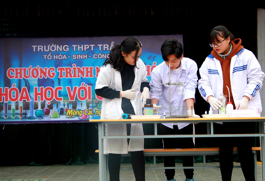 Một giờ ngoại khóa hấp dẫn với học sinh