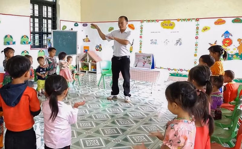 Điểm trường Mầm non Chuyên Gia 3, nơi thầy giáo Bàn Văn Đức giảng dạy nay đã được kiên cố hóa, vững chắc.