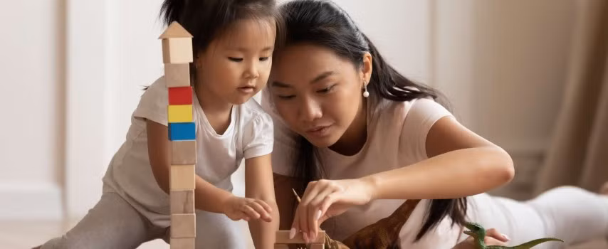 Cha mẹ sẽ là người định hình tính cách của con. Ảnh minh hoạ