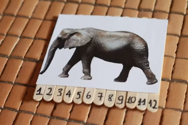 7 trò chơi thú vị từ que kem mẹ sáng tạo cho con 6